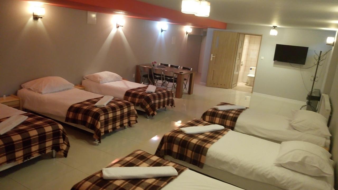 Mixed Dormitory Room